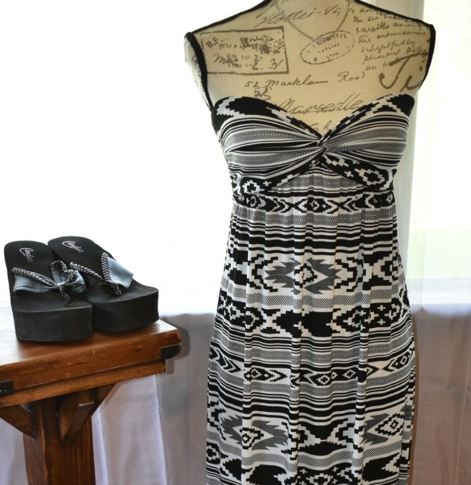 Women's dress